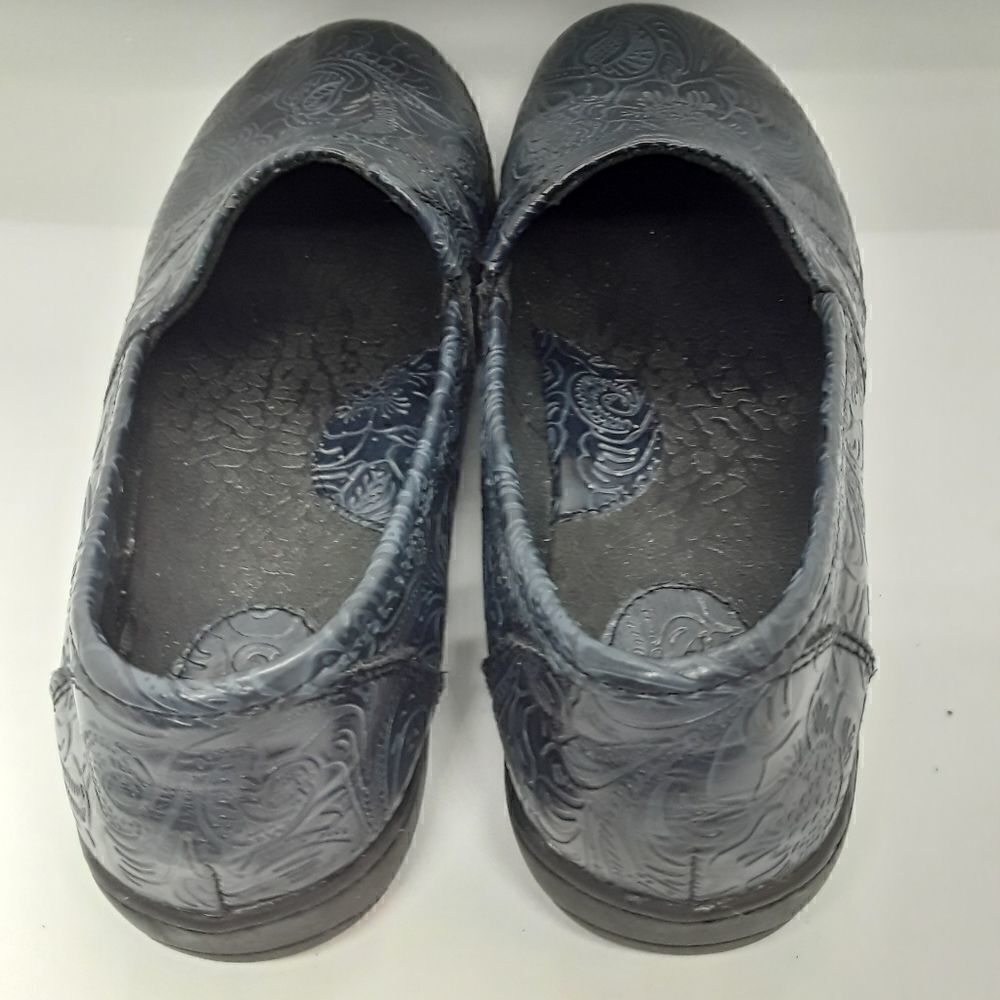 Thom McAn Leather Women's Loafers Navy Blue Color Size 8 - Picture 4 of 8